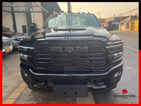 RAM 3500 6.7 I6 TURBO DIESEL LARAMIE NIGHT EDITION CD 4X4 AUTOMÁTICO RAM 3500 6.7 I6 TURBO DIESEL LARAMIE NIGHT EDITION CD 4X4 AUTOMÁTICO